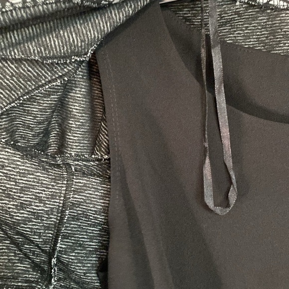 Perceptions small two piece dress jacket set - Picture 11 of 16